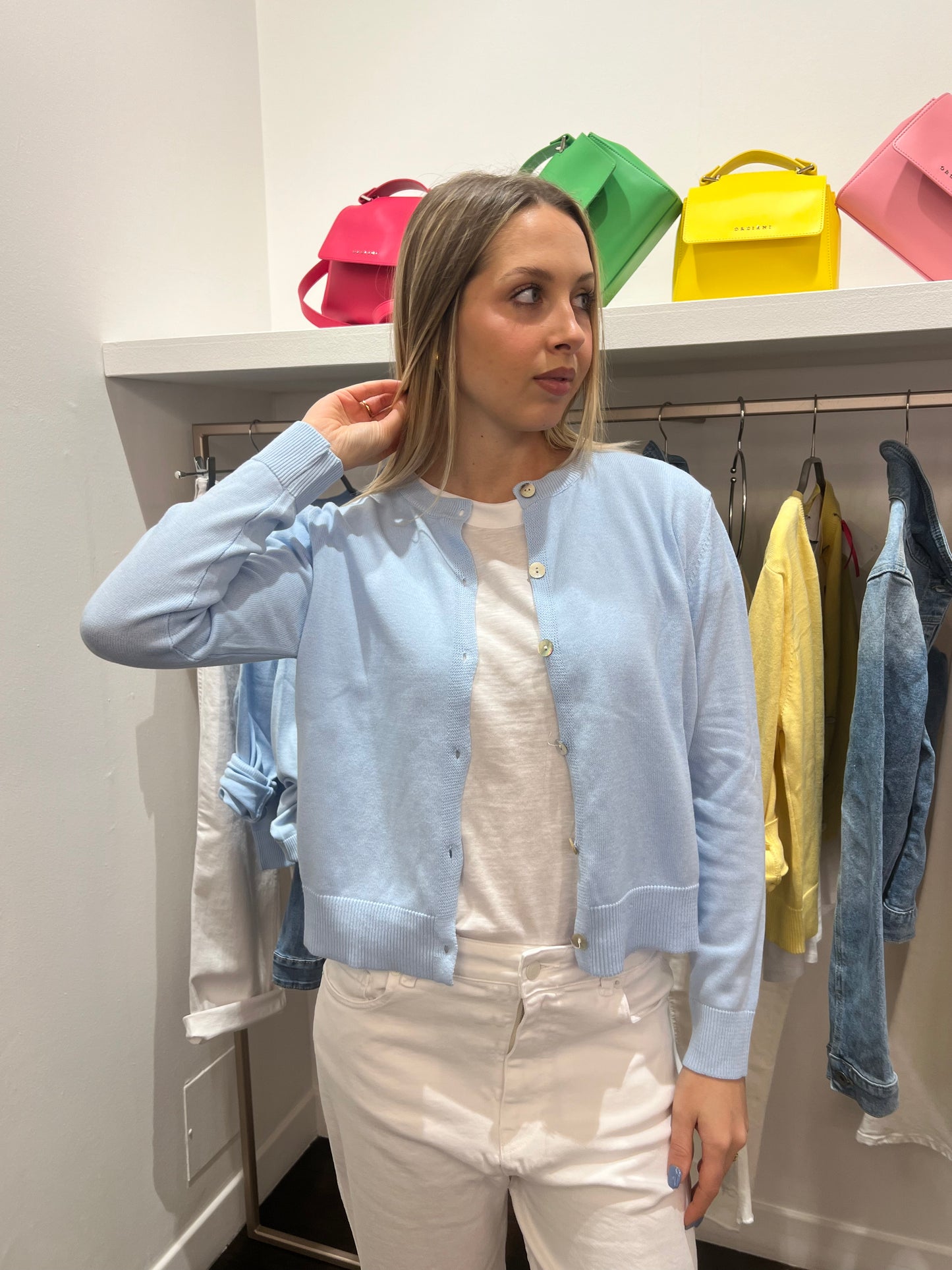 Cardigan Colour