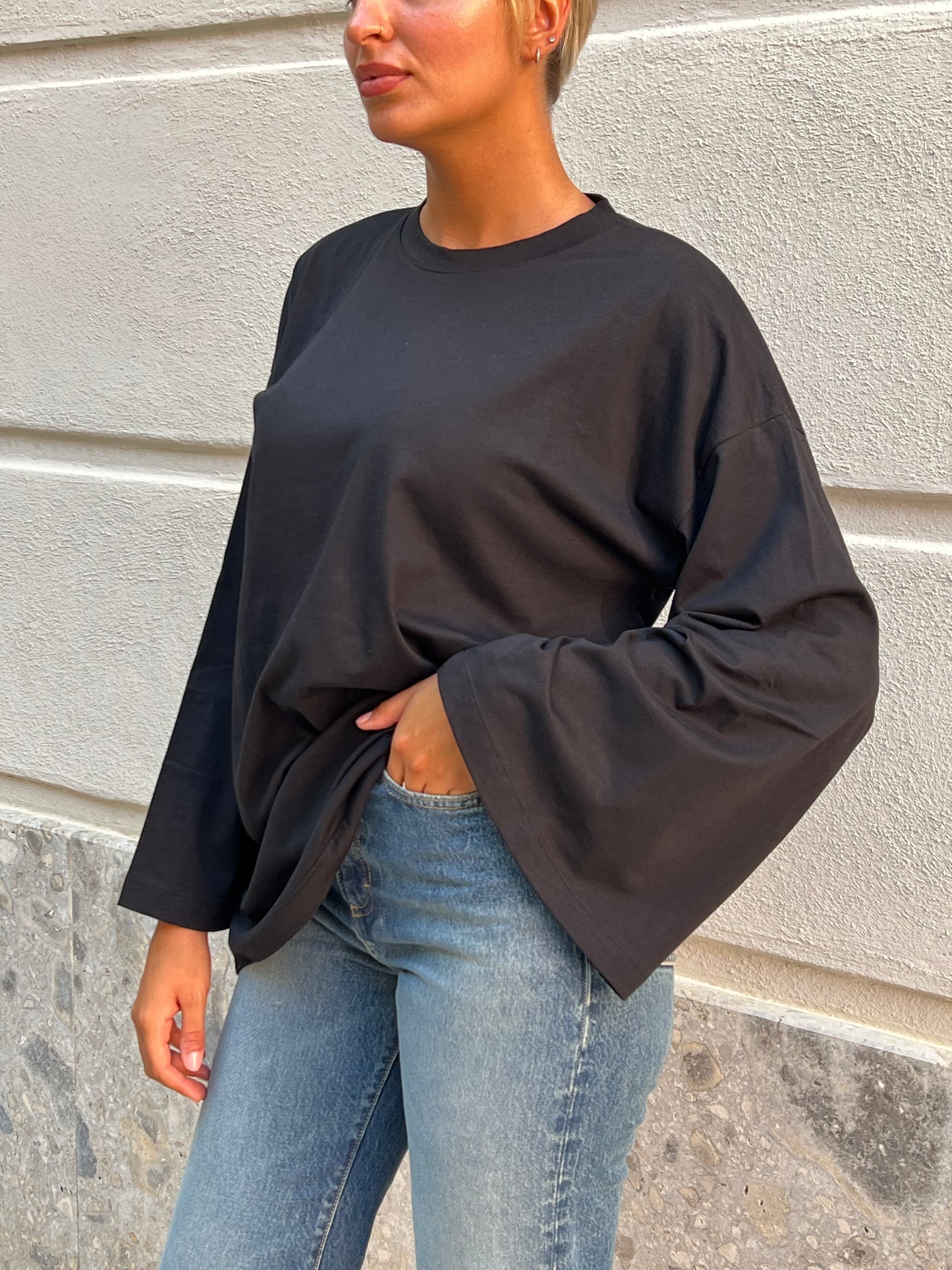 T-shirt manica farfalla Vicolo